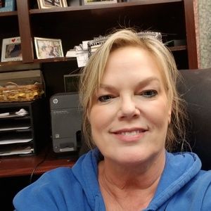 Meet your Posher, Valerie